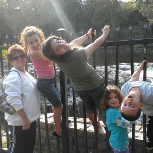 Meet your Posher, Claire